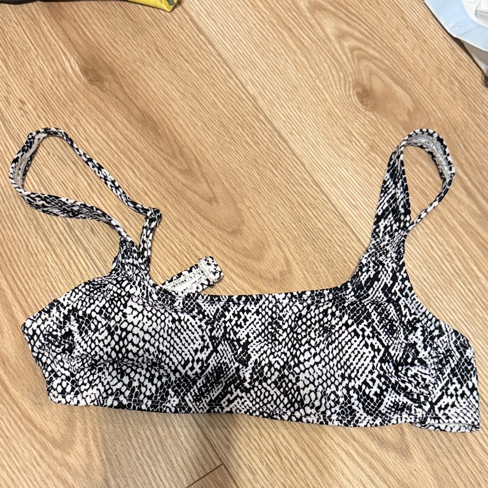 Black and White Snake Print Bikini Top